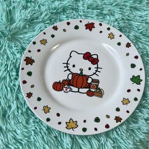 Lovely Hello Kitty pumpkin pie ceramic plate Halloween fall thanksgiving